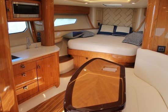 Intrepid Boats 410 Evolution