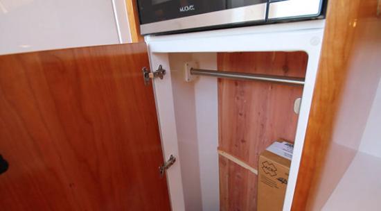 Intrepid 475 Panacea hanging locker