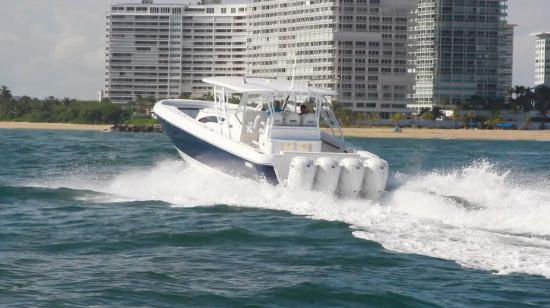 Intrepid 475 Panacea running