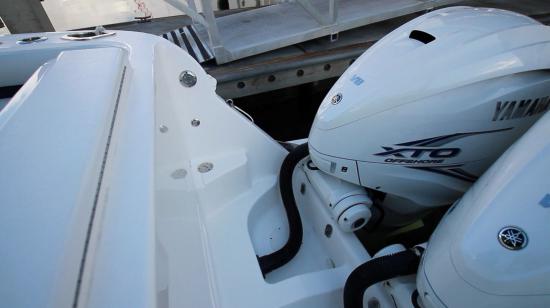 Intrepid 475 Panacea transom