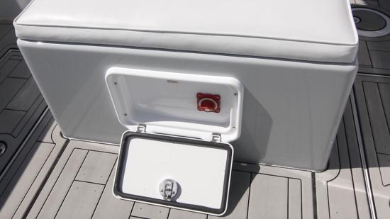 Jaguar J32 battery switch