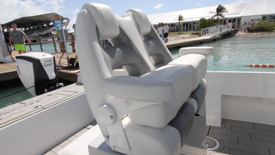 Jaguar J32 helm seating