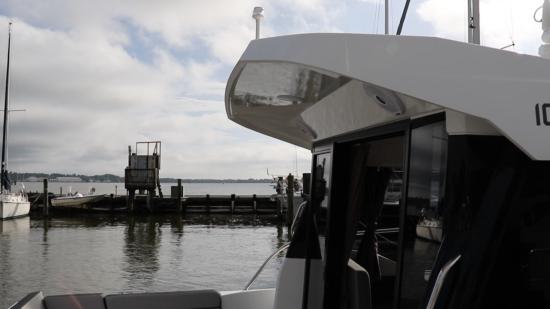 Jeanneau NC 1095 bimini