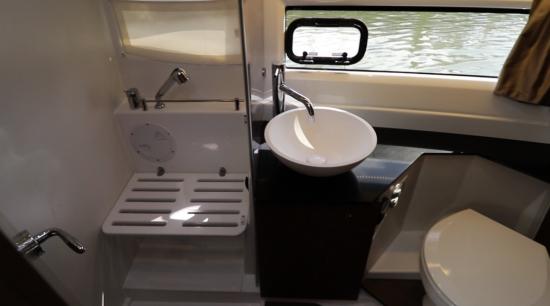 Jeanneau NC 1095 head