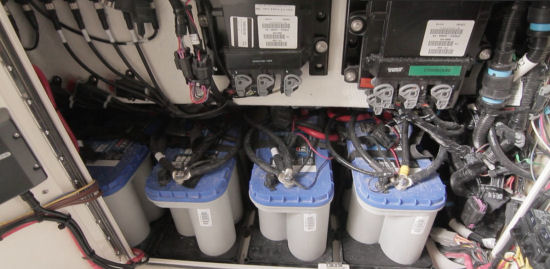 Mako 334 CC batteries