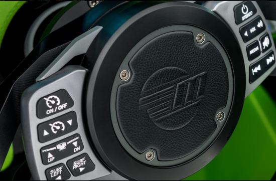 Malibu M235 wave making