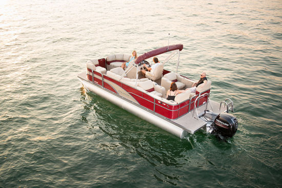 Manitou 23 Encore SR VP running shot