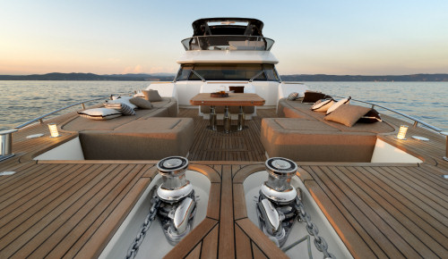 Monte Carlo Yachts 86