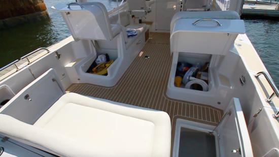 MJM 35z stowage space