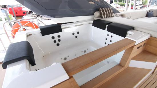 Monte Carlo Yachts 96