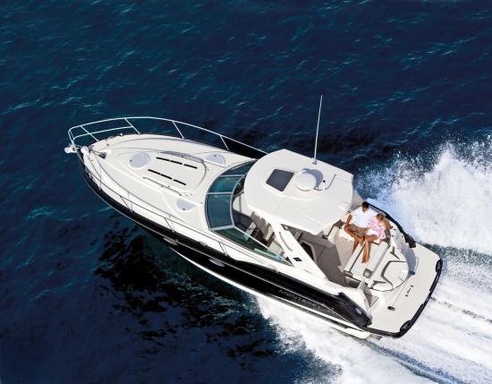 Monterey 335 SY running