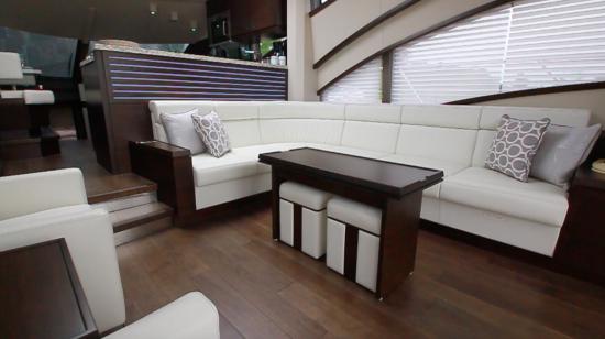 Neptunus 650 Express coffee table