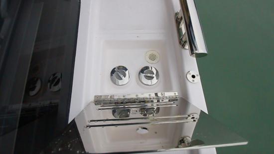 Neptunus 650 Express fuel fill