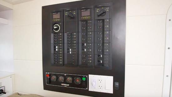 Neptunus 650 Express panel