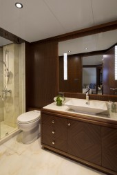 Ocean Alexander 112 Tri-Level Motor Yacht