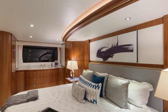 Ocean Alexander 100 Skylounge