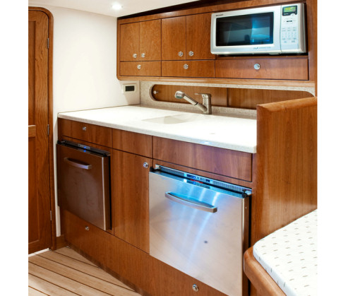 Ocean Yachts 37 Express