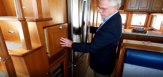 Outer Reef 700 space