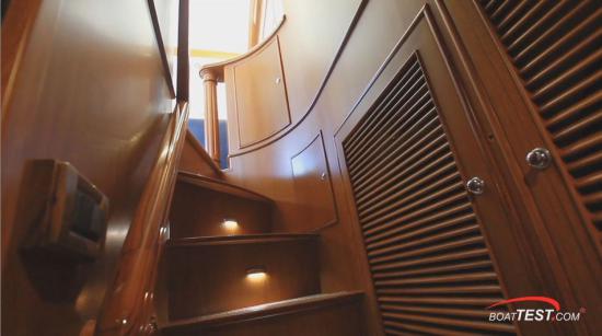 Outer Reef 700 washer dryer