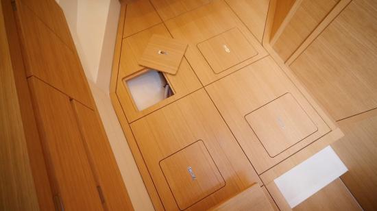 Pardo Yachts 43 hatches