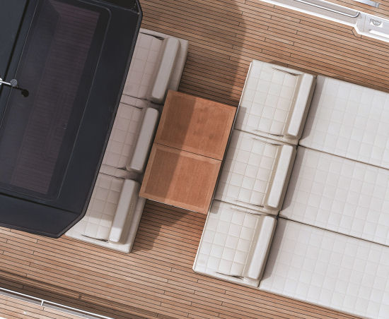 Pardo Yachts 43 leaves