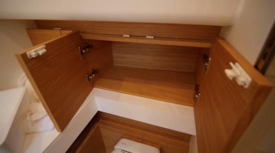 Pardo Yachts 43 lockers