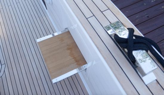 Pardo Yachts 43 teak