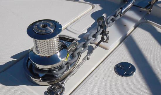 Prestige 590 windlass