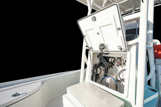 Ranger Boats 2310 Bay Ranger access