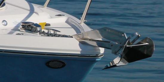 Regal 26 XO windlass