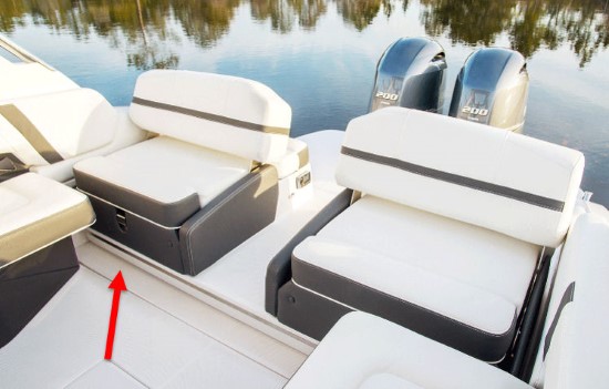 Regal 29 OBX aft seats