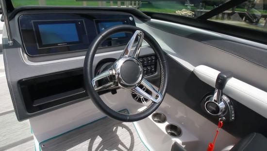 Regal LS4 Surf glass dash