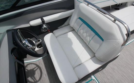 Regal LS4 Surf helm seat