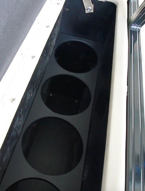 Regency 210 DL3 fender locker