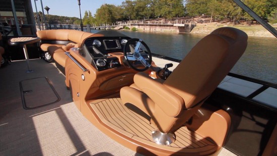 REGENCY 254 LE3 Sport Elevated Platform