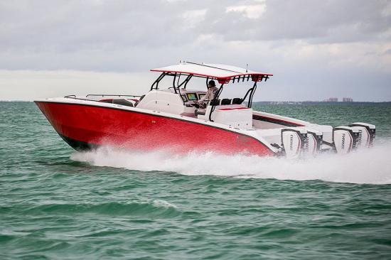 Renaissance Prowler 42 running