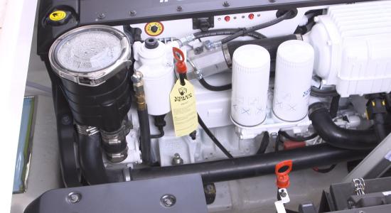 Riviera 395 SUV sea strainer