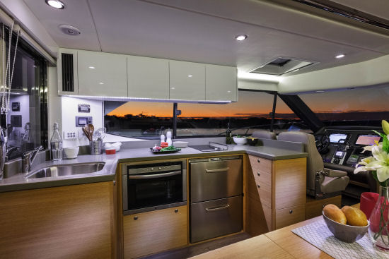 Riviera 445 SUV galley