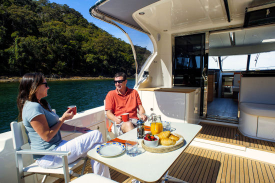 Riviera 445 SUV open cockpit