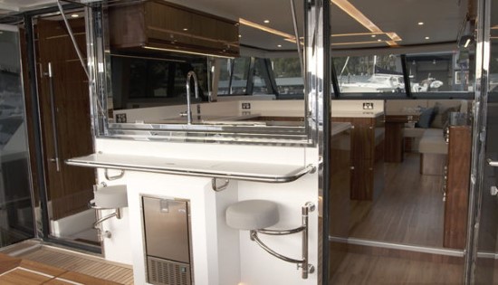 Riviera 68 Sports Motor Yacht