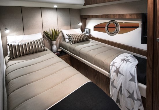 Riviera 68 Sports Motor Yacht