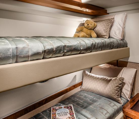 Riviera 72 Sports Motor Yacht