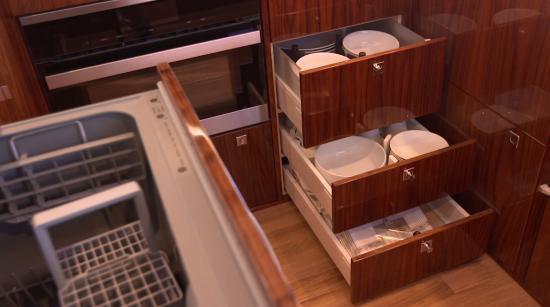 Riviera 72 Sports Motor Yacht