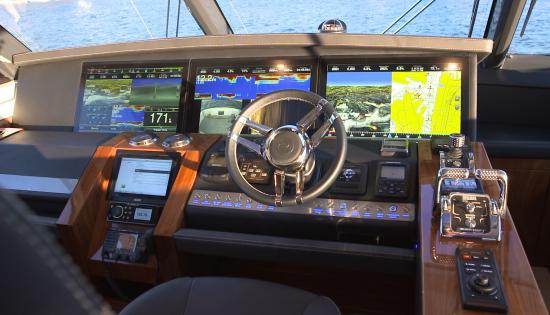 Riviera 72 Sports Motor Yacht