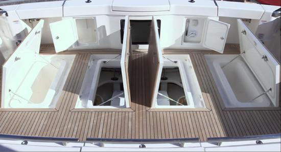 Riviera 72 Sports Motor Yacht