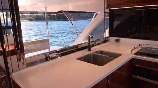 Riviera 72 Sports Motor Yacht