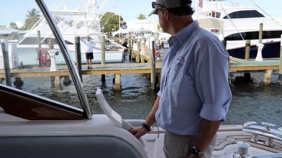 Riviera Belize 66 Sedan docking