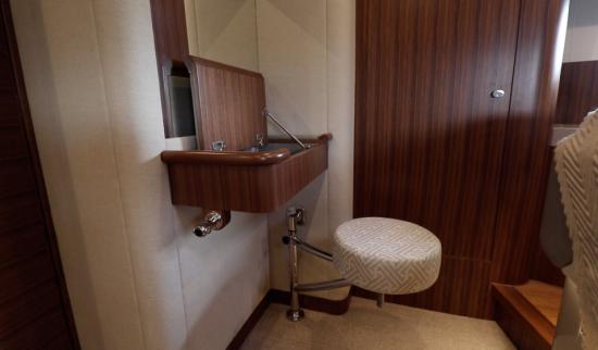 Riviera Belize 66 Sedan dressing table