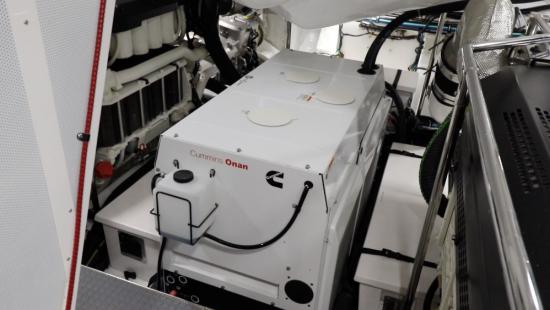 Riviera Belize 66 Sedan generator