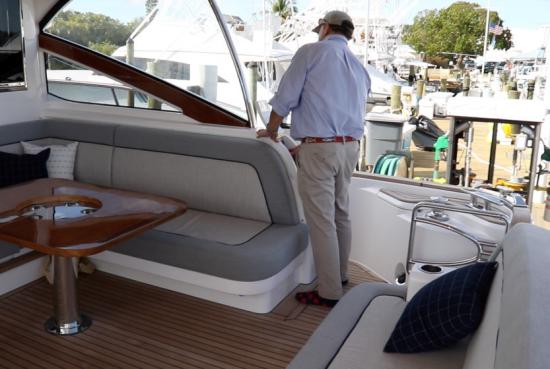 Riviera Belize 66 Sedan ips